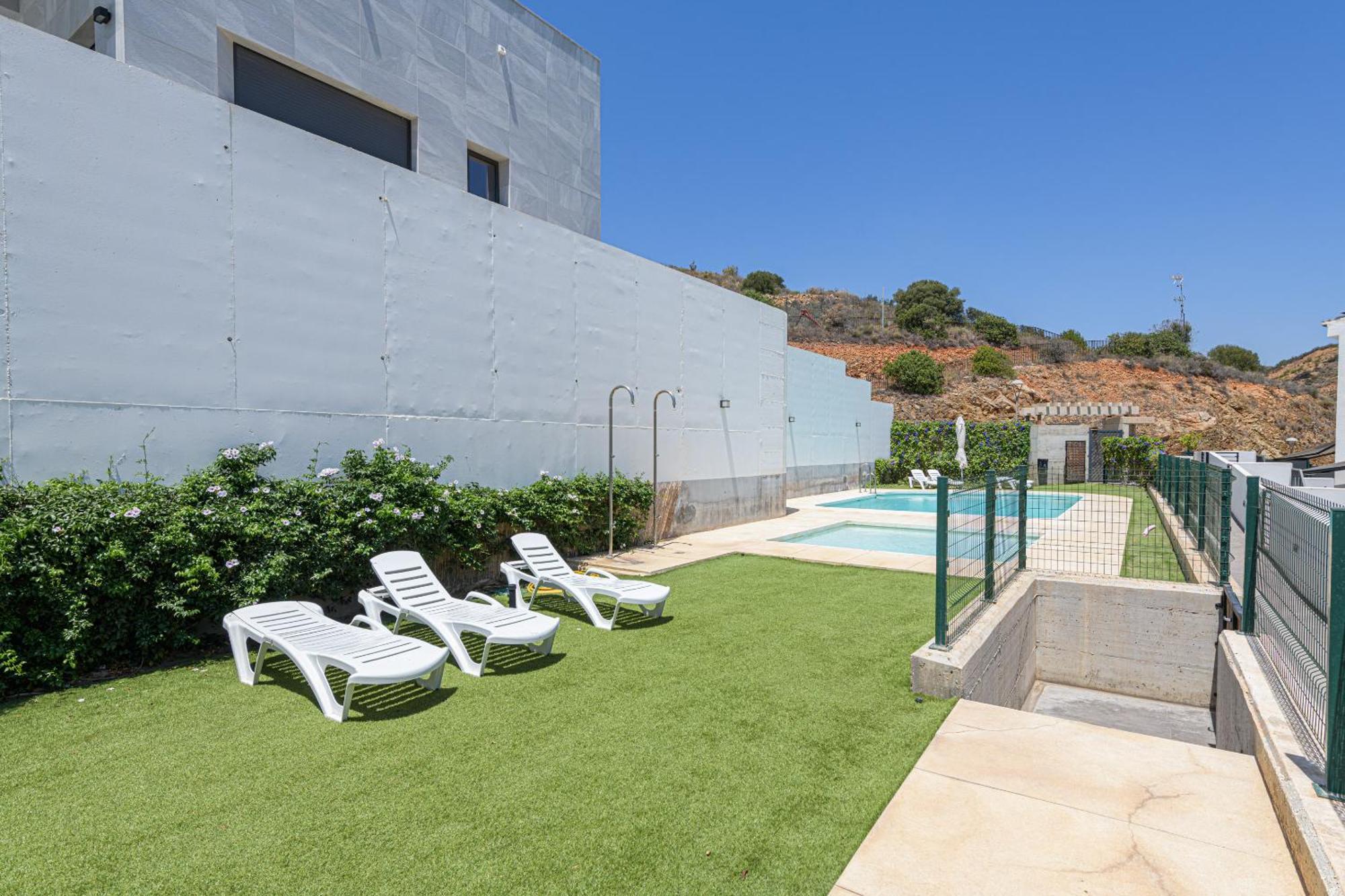 טורה דה בנגאלבון Wintowinrentals New And Sea View מראה חיצוני תמונה